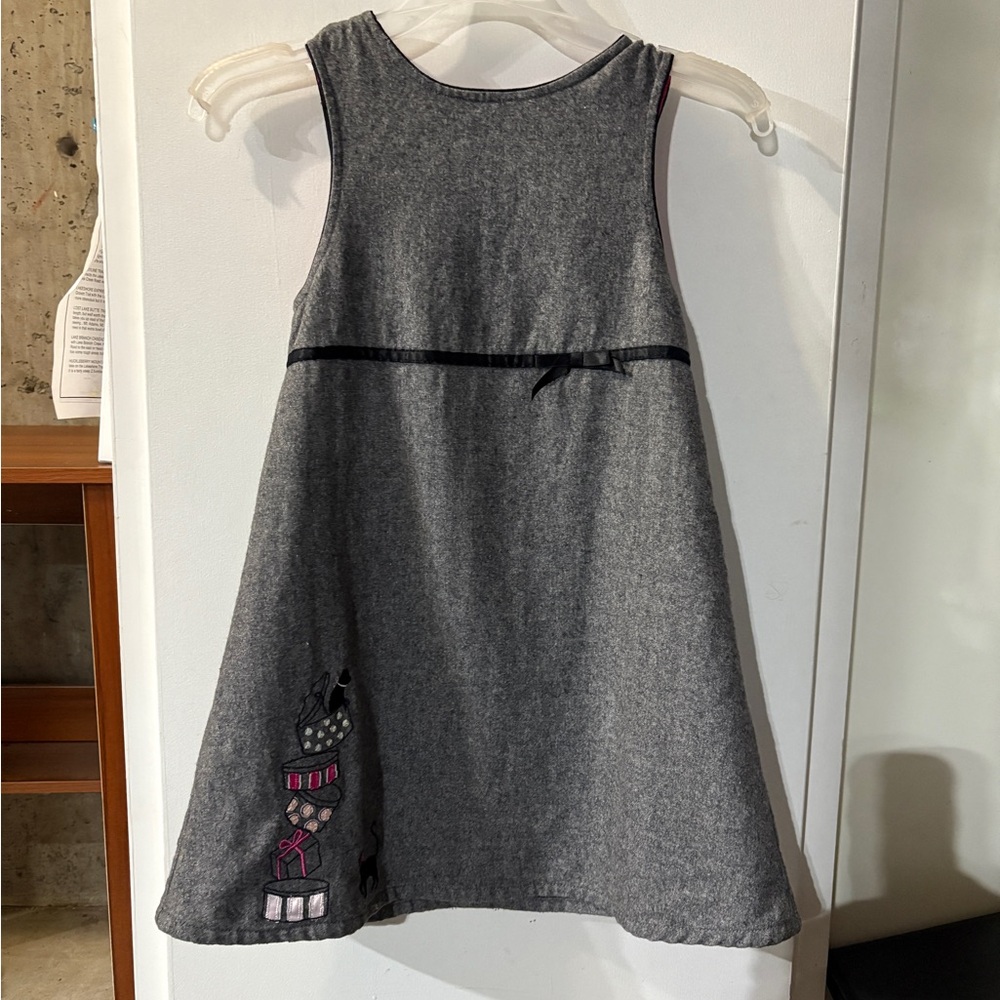 Gray Sleeveless Dress with Embroidered Accents
